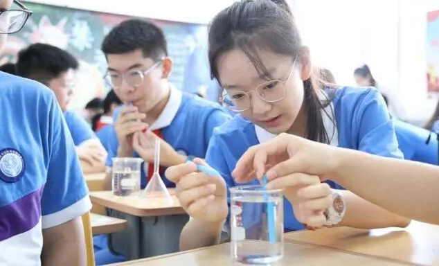 建造先行者多举措构建大科学教育新格局